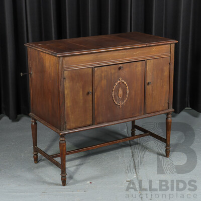 Vintage Sonora Elevated Gramophone in Timber Case