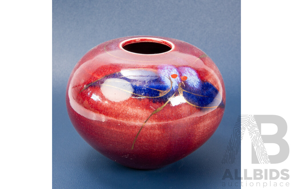 Australian Studio Pottery Christmas Vase by Malcolm Cooke (Cuppacumbalong ACT)