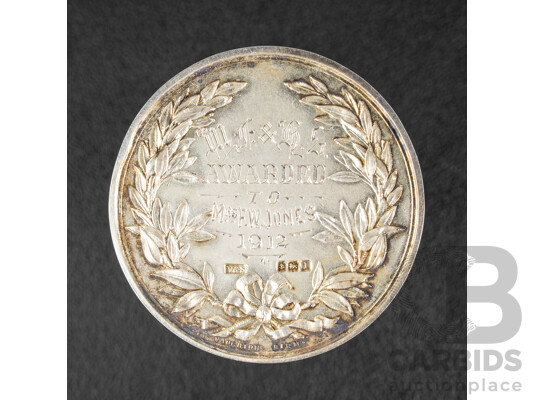 Vaughton & Sons Sterling Silver Medal Awarded to Mrs F.W Jones, Birmingham 1912 .925