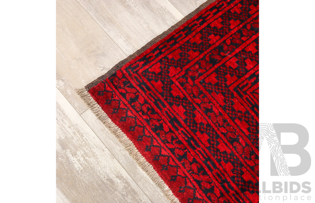 Hand Knotted Persian Bokarah in Deep Red Tones