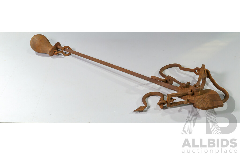 Antique Wrought Iron Hanging Scales, 150 to 500 Pound