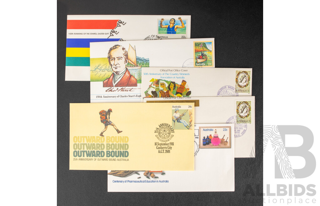 Ten Australian KGV Pennies, 1912, 1919, 1920, 1921, 1922, 1923, 1927 ,1934, 1935, 1936, Australian 1980's Stamp Packs and First Day Cover, Vintage United Kingdom Coins Including 1977 Crown