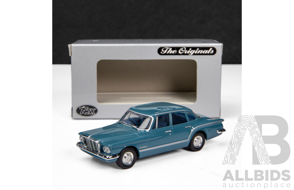 TRAX Chrysler S Series Valiant, Deep Green TR36E - 1:43 Scale