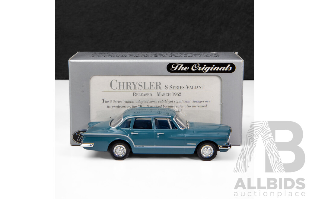 TRAX Chrysler S Series Valiant, Deep Green TR36E - 1:43 Scale