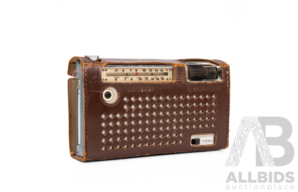 Vintage National Panasonic Two Band, Eight Transistor Radio with Leather Cover