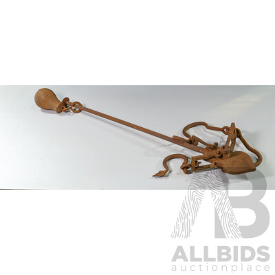 Antique Wrought Iron Hanging Scales, 150 to 500 Pound