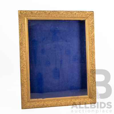 Beautiful Vintage Gilt Ornate Framed Glass Display Cabinet, 41 W x 51 H cm (frame)