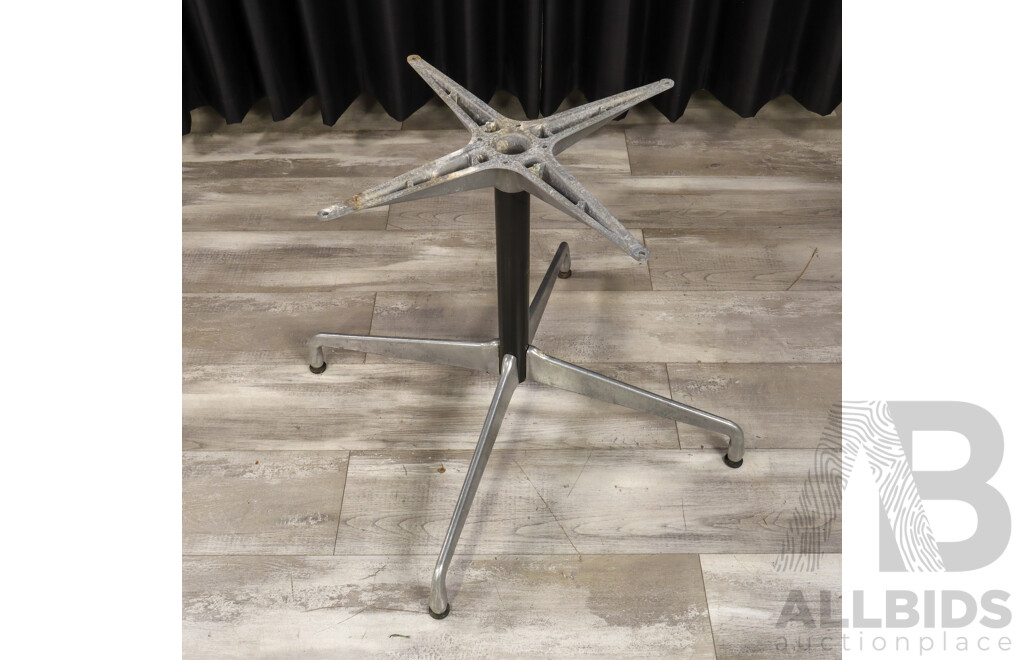 Eames Herman Miller Segmented Table Base