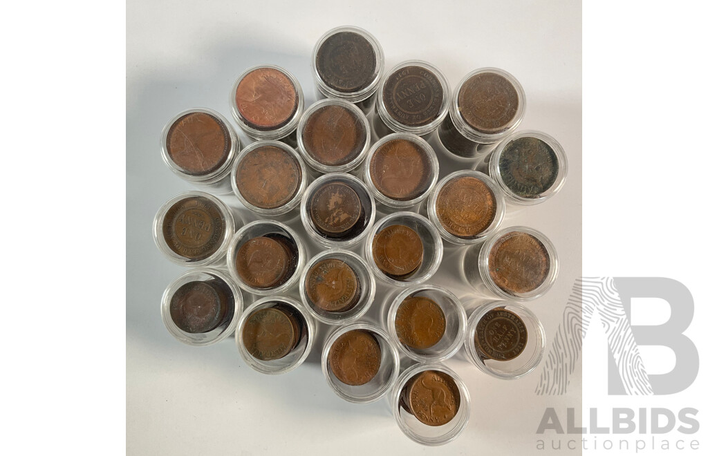 Collection of Australian Pennies and Half Pennies, Examples Spanning 1911 to 1964 - Approximately 4.6 Kilograms