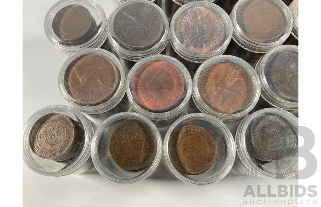 Collection of Australian Pennies and Half Pennies, Examples Spanning 1911 to 1964 - Approximately 5.4 Kilograms