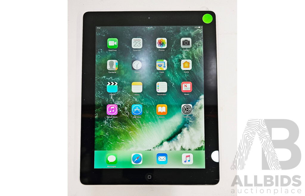 Apple (A1458) 9.7-Inch Wi-Fi 16GB iPad 4th Gen