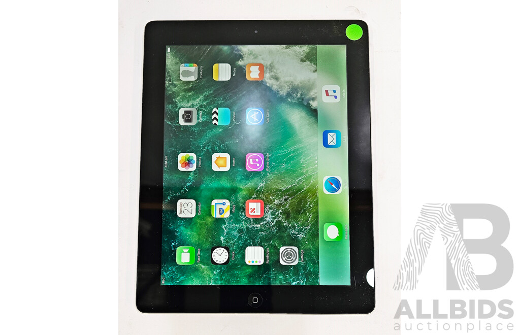 Apple (A1458) 9.7-Inch Wi-Fi 16GB iPad 4th Gen
