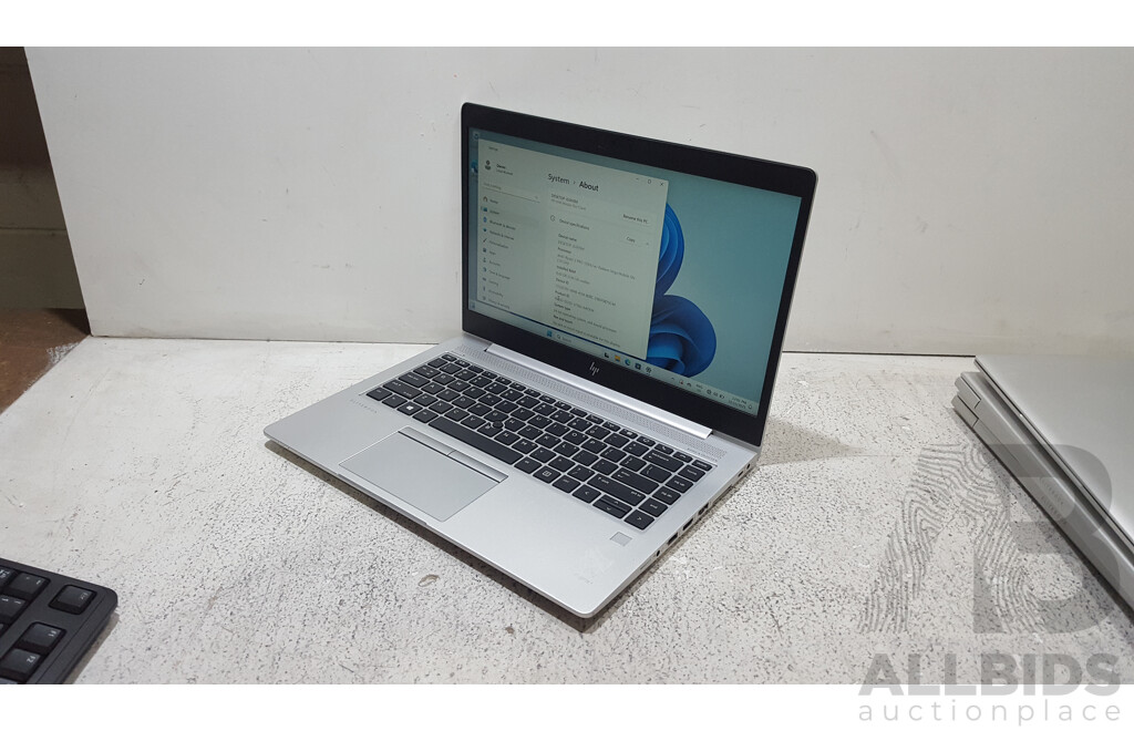 HP EliteBook mt45 AMD Ryzen 3 PRO (3300U) 2.10GHz-3.50GHz 4-Core APU 14-Inch Full HD (1080p) Mobile Thin Client Laptop