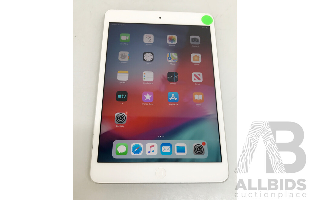 Apple (A1432) 7.9 Inch Wi-Fi 16GB IPad-Mini