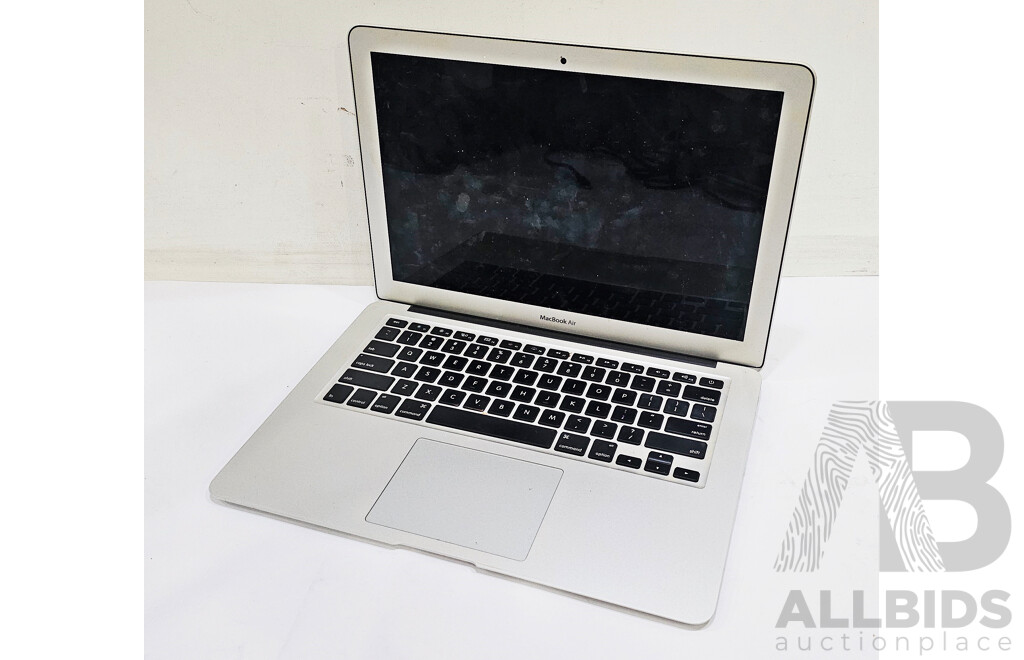 Apple (A1466) Intel Core I5 (5350U) 1.80GHz-2.90GHz 2-Core CPU 13-Inch MacBook Air (2017)