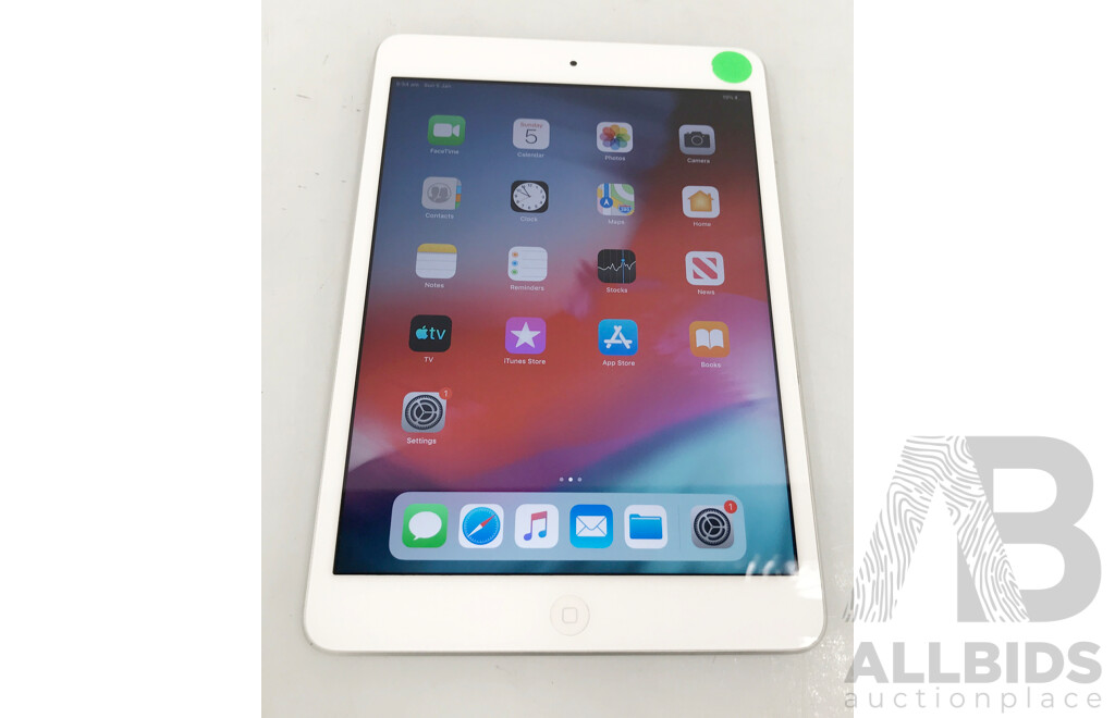 Apple A1432 7.9-Inch Wi-Fi 16GB IPad Mini