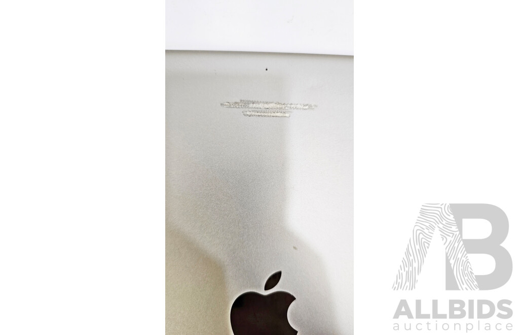 Apple (A1822) 9.7-Inch Wifi 128GB IPad (5th Generation)