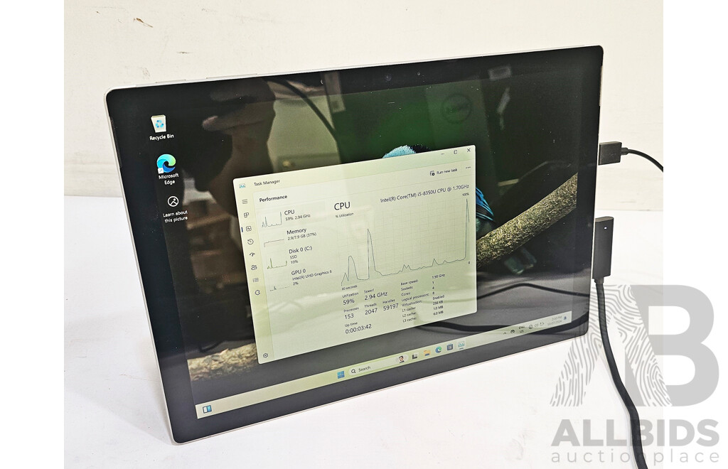 Microsoft (1796) Surface Pro 6 Intel Core I5 (8350U) 1.70GHz-3.60GHz 4-Core CPU 128GB 12.3-Inch Touchscreen Detachable Laptop