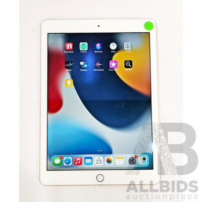 Apple (A1566) 9.7-Inch WIFI 32GB IPad Air 2