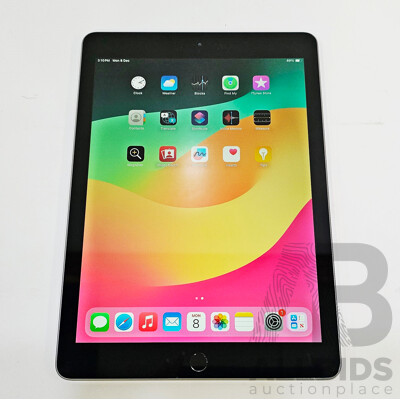 Apple (A1893) 9.7-Inch Wi-Fi 32GB IPad (6th Gen)