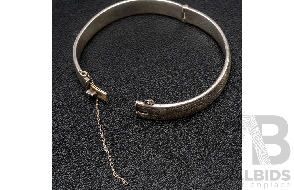 Vintage (2) Hinged Sterling Silver Bangles with Etched Motifs, 58mm/62mm, 31.82 Grams
