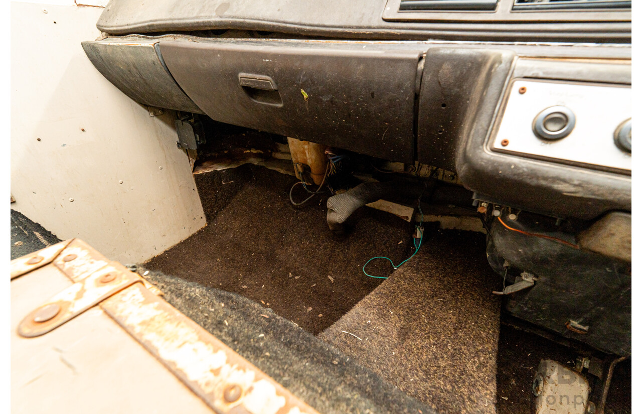 10/1980 Mazda Parkway 26 Diesel Light Bus TA3H4F 2d Bus White / Blue - Holden Red Motor Converted