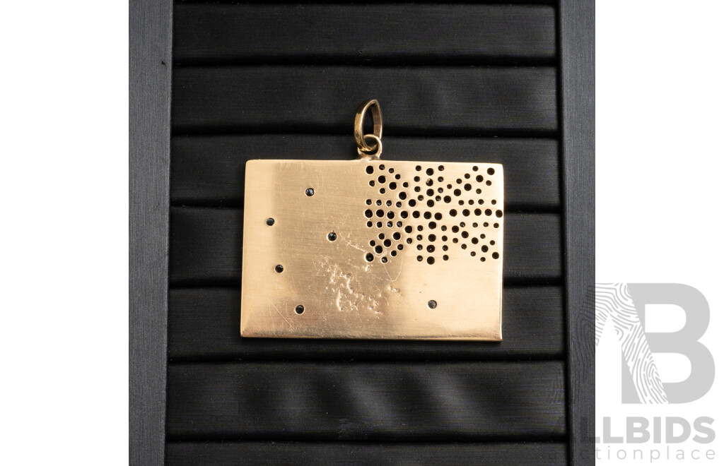 9ct Yellow Gold Australian Flag with Diamonds and Rubies - 46.71gms