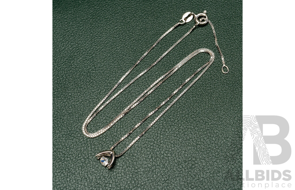 NEW - Dancing Diamond Designs Sterling Silver Cubic Zirconia Wishbone Pendant on Chain, 40+5cm, 2.37 Grams