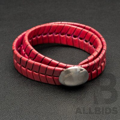 NEW - Antonio Ben Chimol leather wrap bracelet - cherry red with button clasp