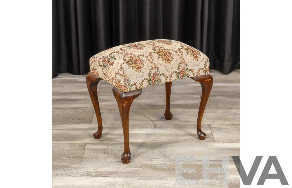 French Style Upholstered Stool