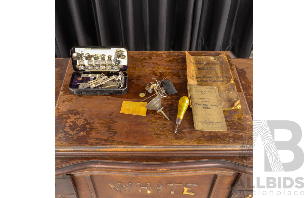 Vintage White Family Rotary Sewing Machine