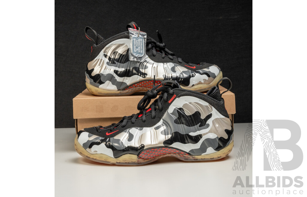 Pair of Nike Air Foamposite One PRM Fighter Jets in Original Box, 201