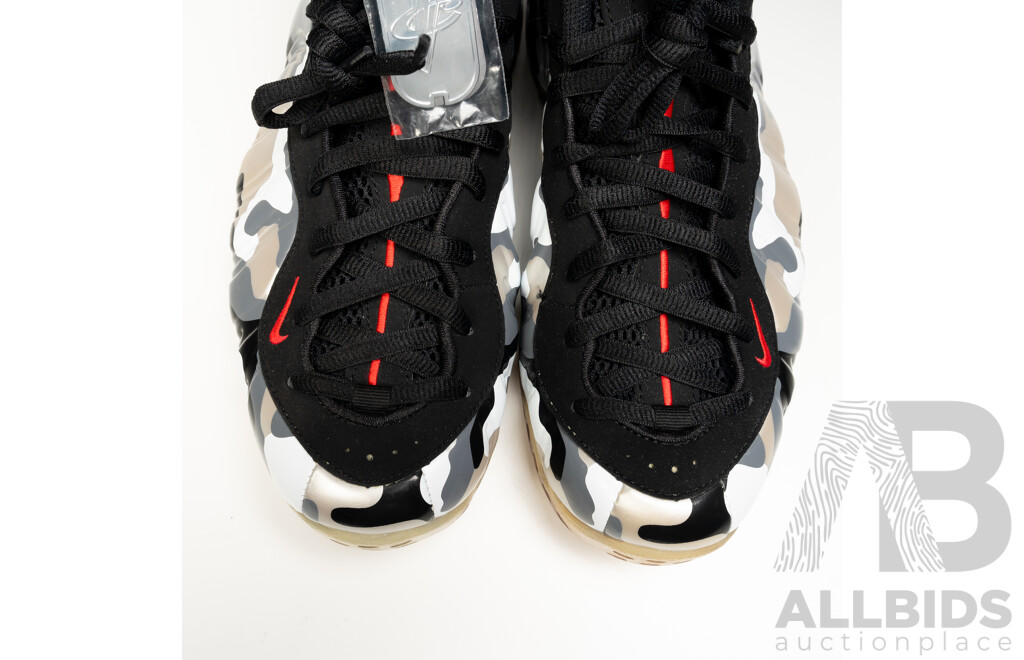 Pair of Nike Air Foamposite One PRM Fighter Jets in Original Box, 201