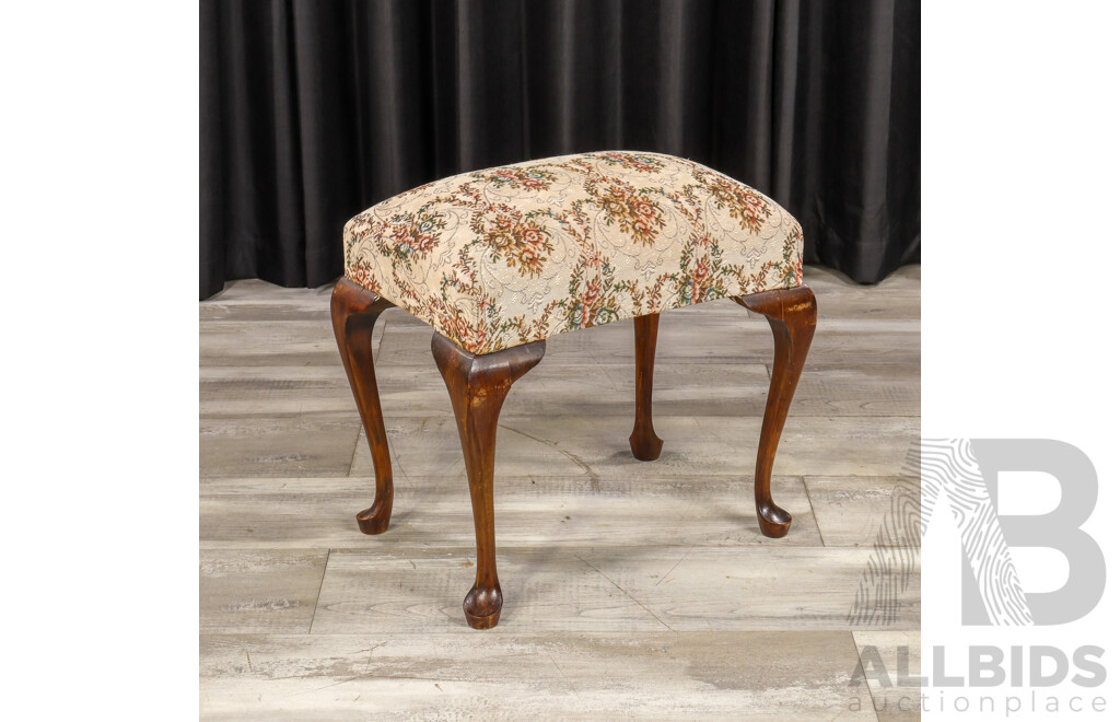 French Style Upholstered Stool