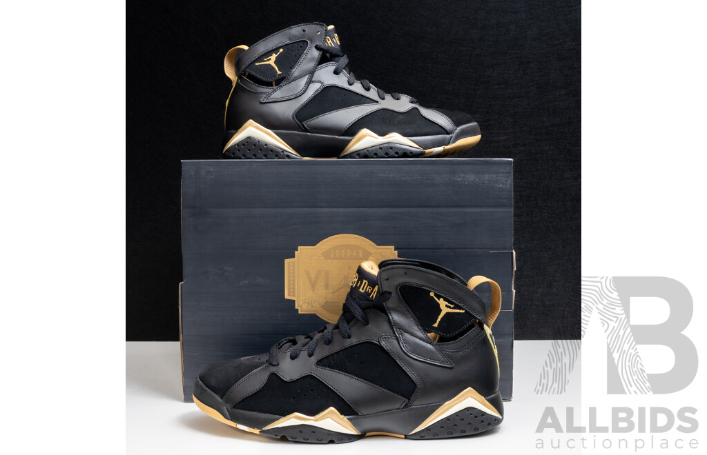 Boxed Air Jordan Golden Moment Pack, 2012