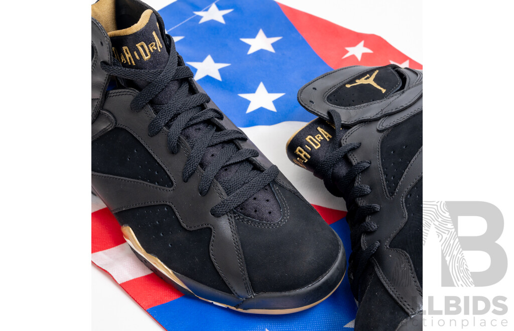 Boxed Air Jordan Golden Moment Pack, 2012