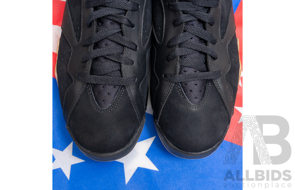 Boxed Air Jordan Golden Moment Pack, 2012