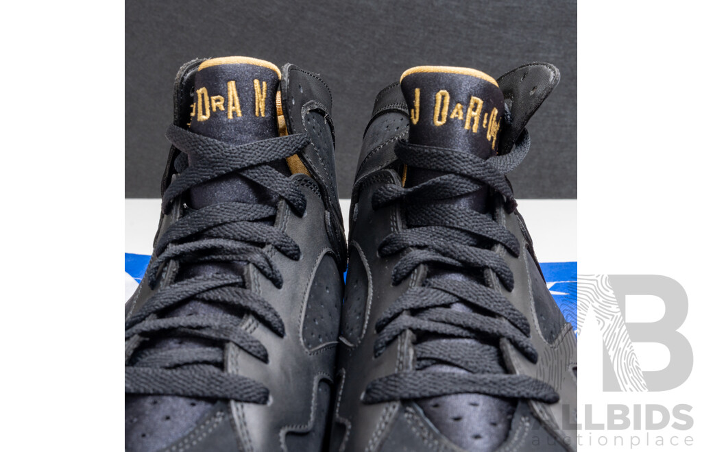 Boxed Air Jordan Golden Moment Pack, 2012