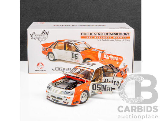 1660375 · Classic Carlectables 1984 Holden VK Commodore Bathurst Winner Brock / Perkins Marlboro #05 34/15500 1:18 Scale Model Car