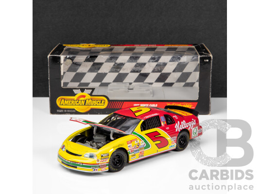 Ertl Collectibles 1998 Chevrolet Monte Carlo Nascar Terry Labonte #5 Kelloggs 1:18 Scale Model Car