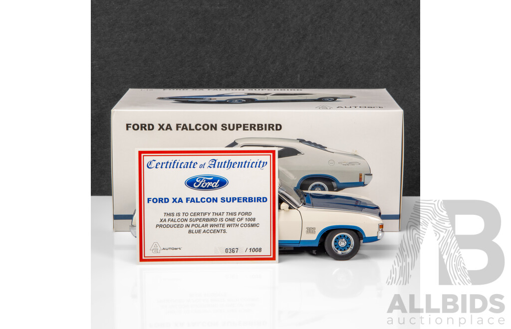 AUTOart 1973 Ford XA Falcon Superbird Coupe Polar White/Cosmic Blue 367/1008 1:18 Scale Model Car