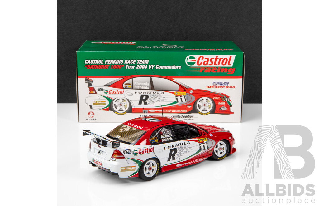 Classic Carlectables 2004 Holden VY Commodore Bathurst 1000 Castrol Perkins #11 Richards 1:18 Scale Model Car