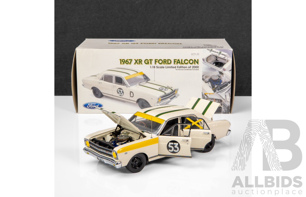 Classic Carlectables 1967 Ford XR Falcon GT Bathurst 2nd Place Geoghegan #53D 1:18 Scale Model Car