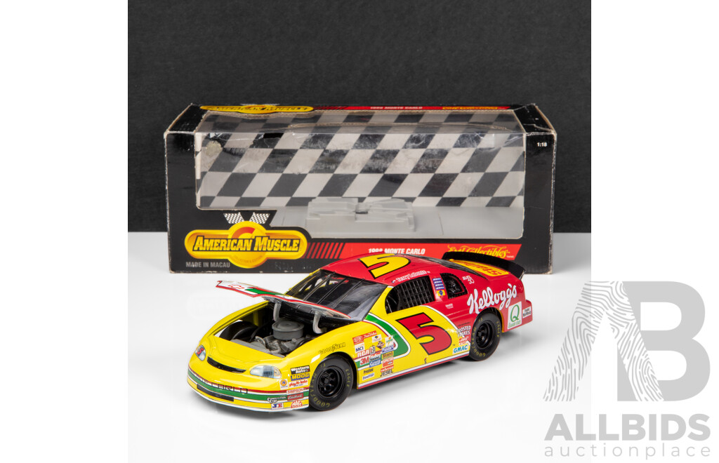 Ertl Collectibles 1998 Chevrolet Monte Carlo Nascar Terry Labonte #5 Kelloggs 1:18 Scale Model Car