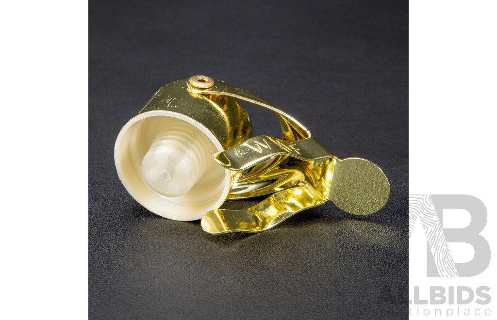 Lamborghini Wines Gift Pack Inc Two Bottle Lucite Branded Bucket, Six Flutes, Champagne Stopper and Gift Bag