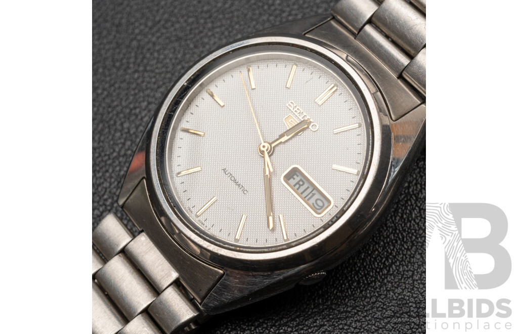 Seiko 5 Automatic Vintage Watch, S726-3040, 35mm, White Dial