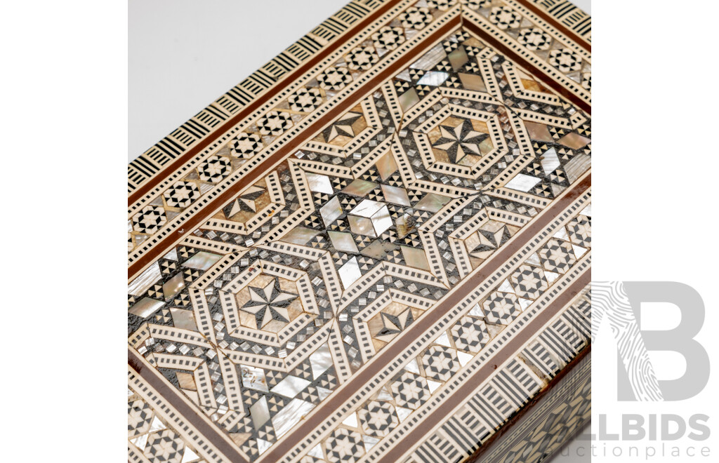 Vintage Middle Eastern Khatam Wooden Trinket Box with Micro Mosaic Marquestry & Mother of Pearl Inlay