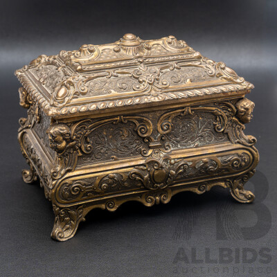 Vintage French Louis XV Style Trinket Box