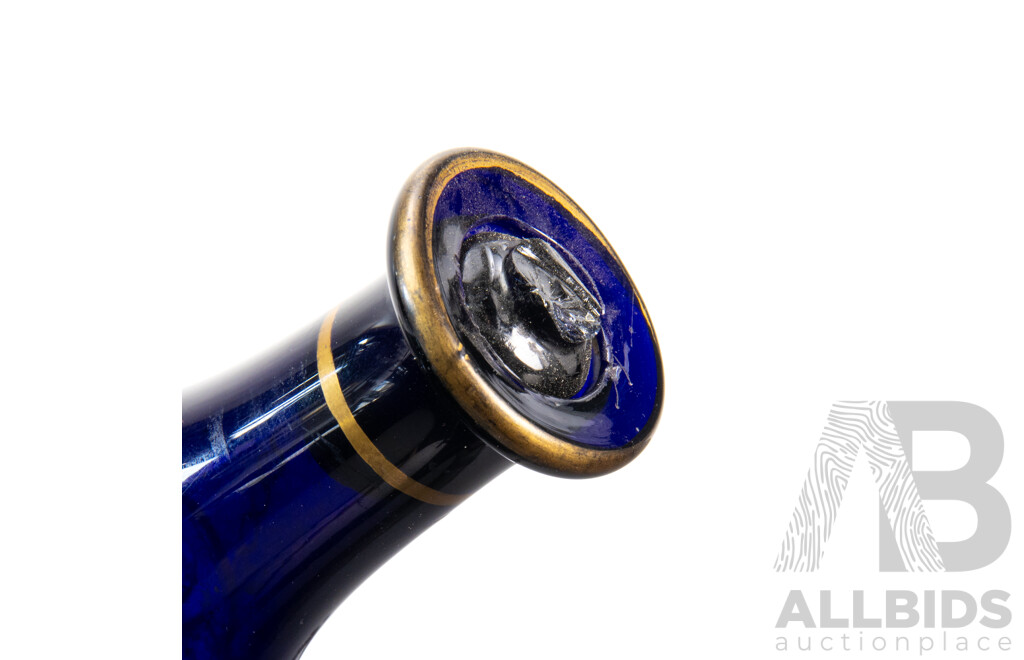 Rare Antique English Bristol Blue Decanter with Stopper Decorated in Atelier of James Giles, Circa 1780