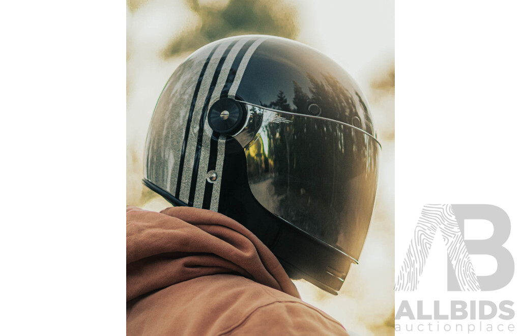 Bell Bullitt Reverb Helmet with Clear, Chrome and Black Visors and Carry Bag